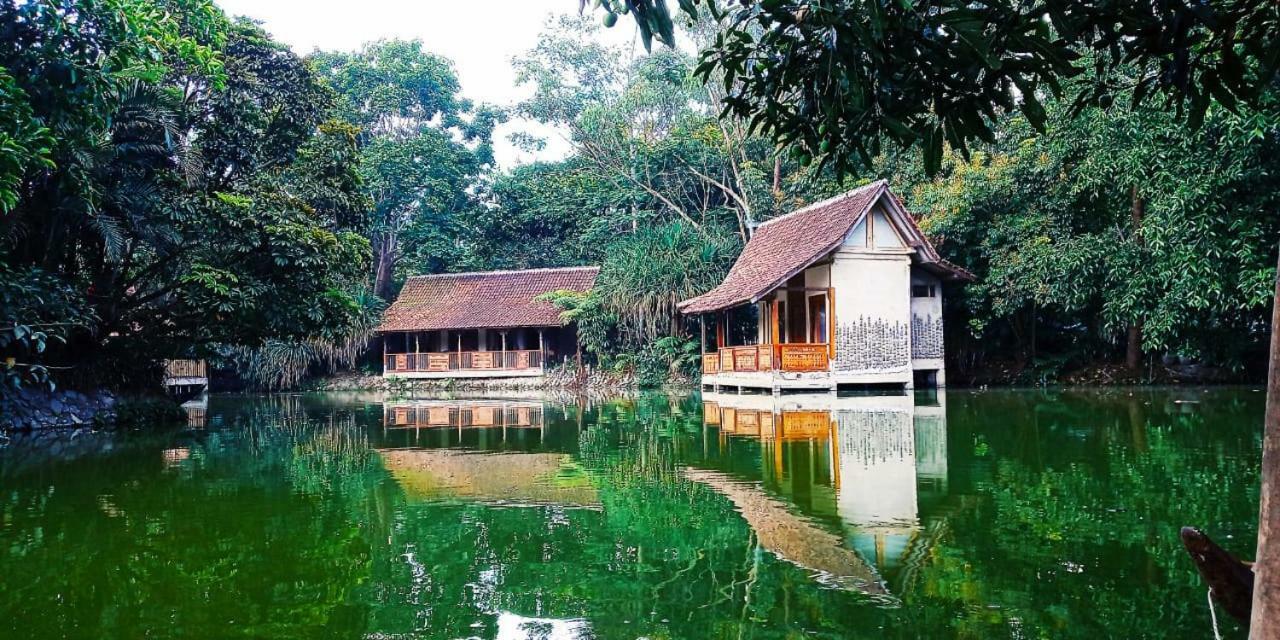 Sapulidi Cafe, Gallery & Resort Lembang Eksteriør billede
